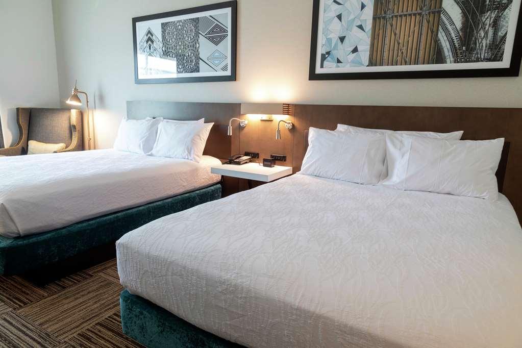 Hilton Garden Inn Spartanburg Rom bilde